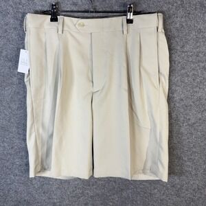 Jos A Bank Traveler Men's 32‎ Pleated Performance Golf Shorts Wrinkle Resistant